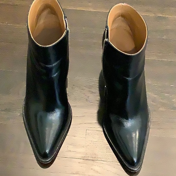 Chloe Shoes - Chloe Rylee boots size 38.5 (8.5)black leather